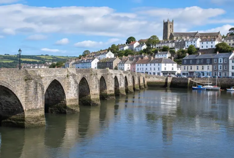 Electricians in Bideford, Devon: local street scene